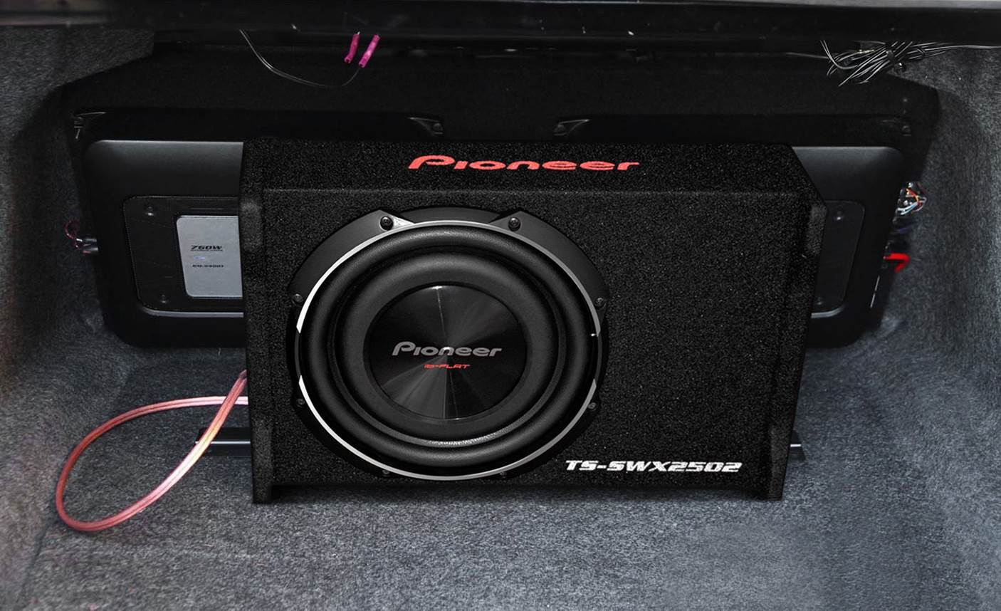 Tips Memilih Subwoofer Mobil Terbaik untuk Suara Bass yang Menggetarkan
